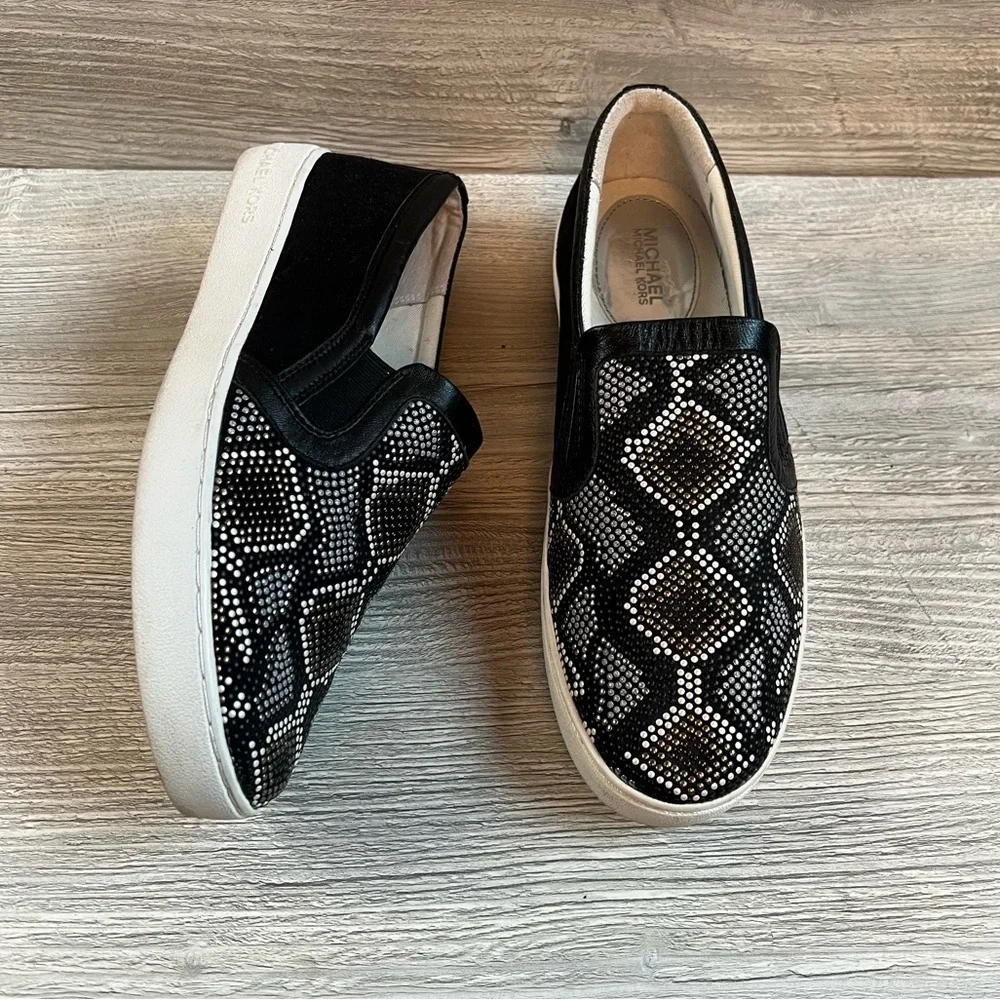 EUC Michael Kors Leo beaded suede leather slip on cute sneakers size 8 or 38.5